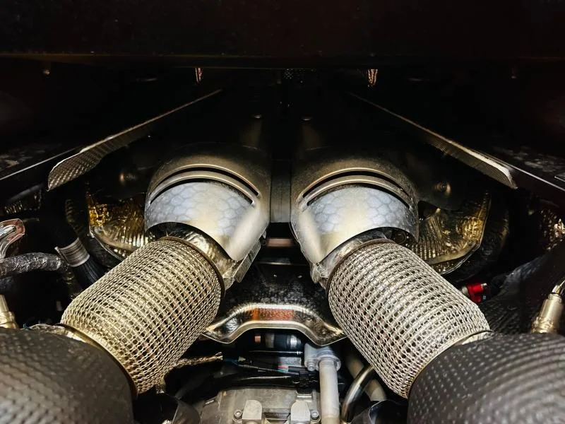 2025 Ferrari 296 GTS, 6/20