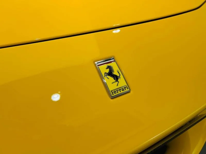 2025 Ferrari 296 GTS, 14/20