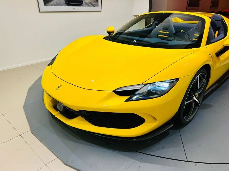 2025 Ferrari 296 GTS, 16/20