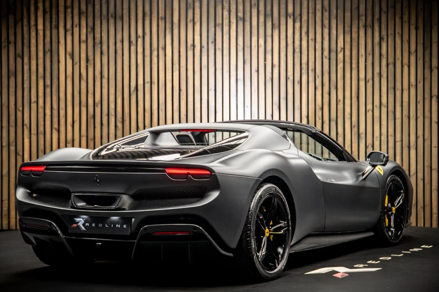 2025 Ferrari 296 GTS, 4/30