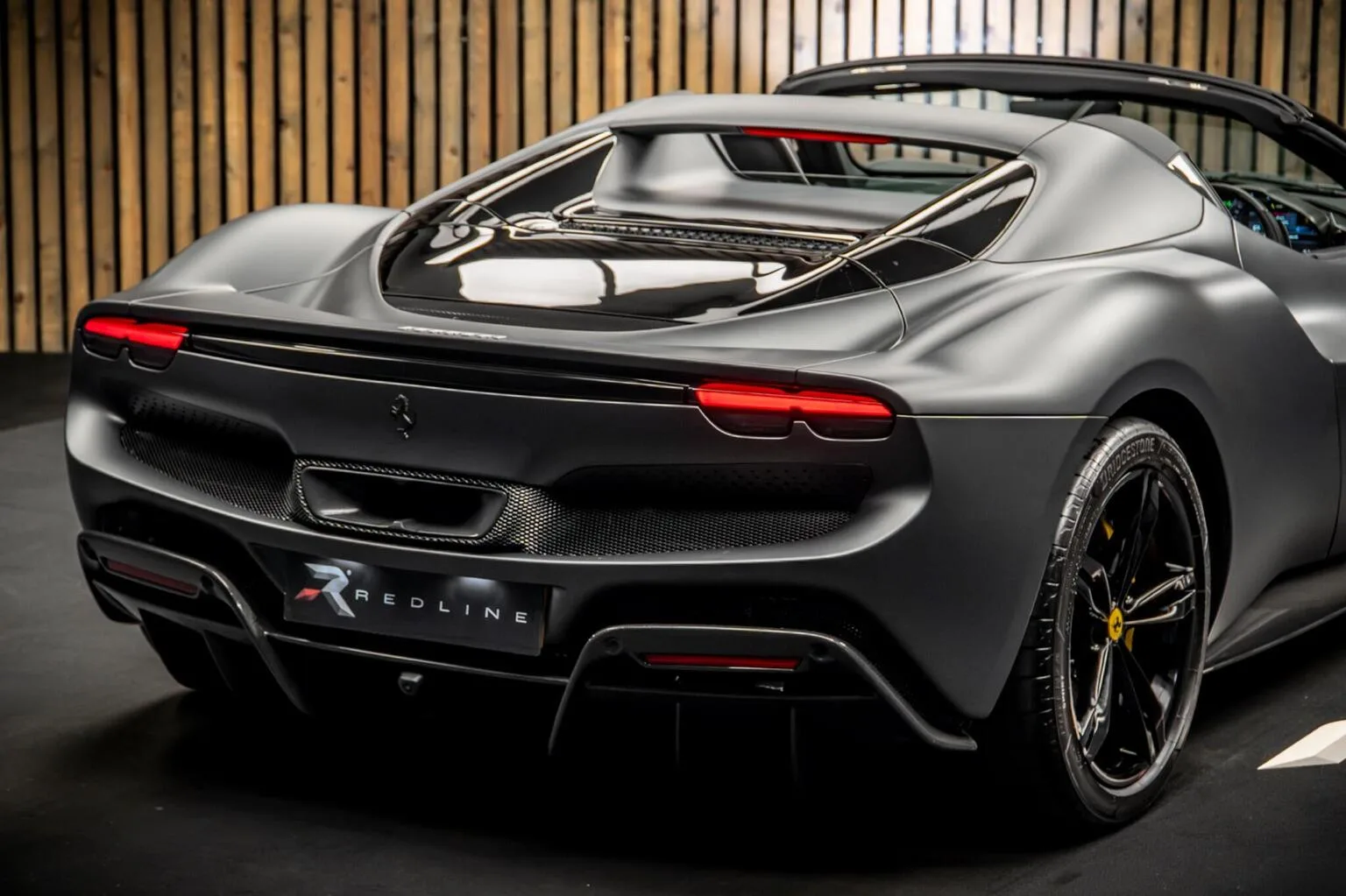 2025 Ferrari 296 GTS, 21/30