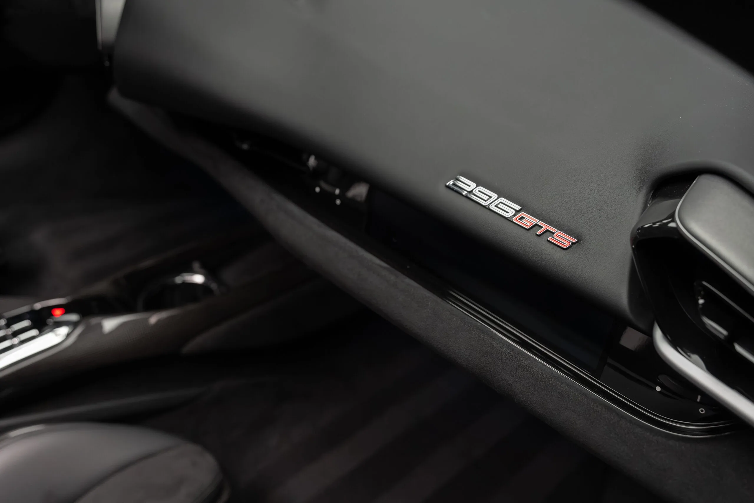2025 Ferrari 296 GTS, 24/30
