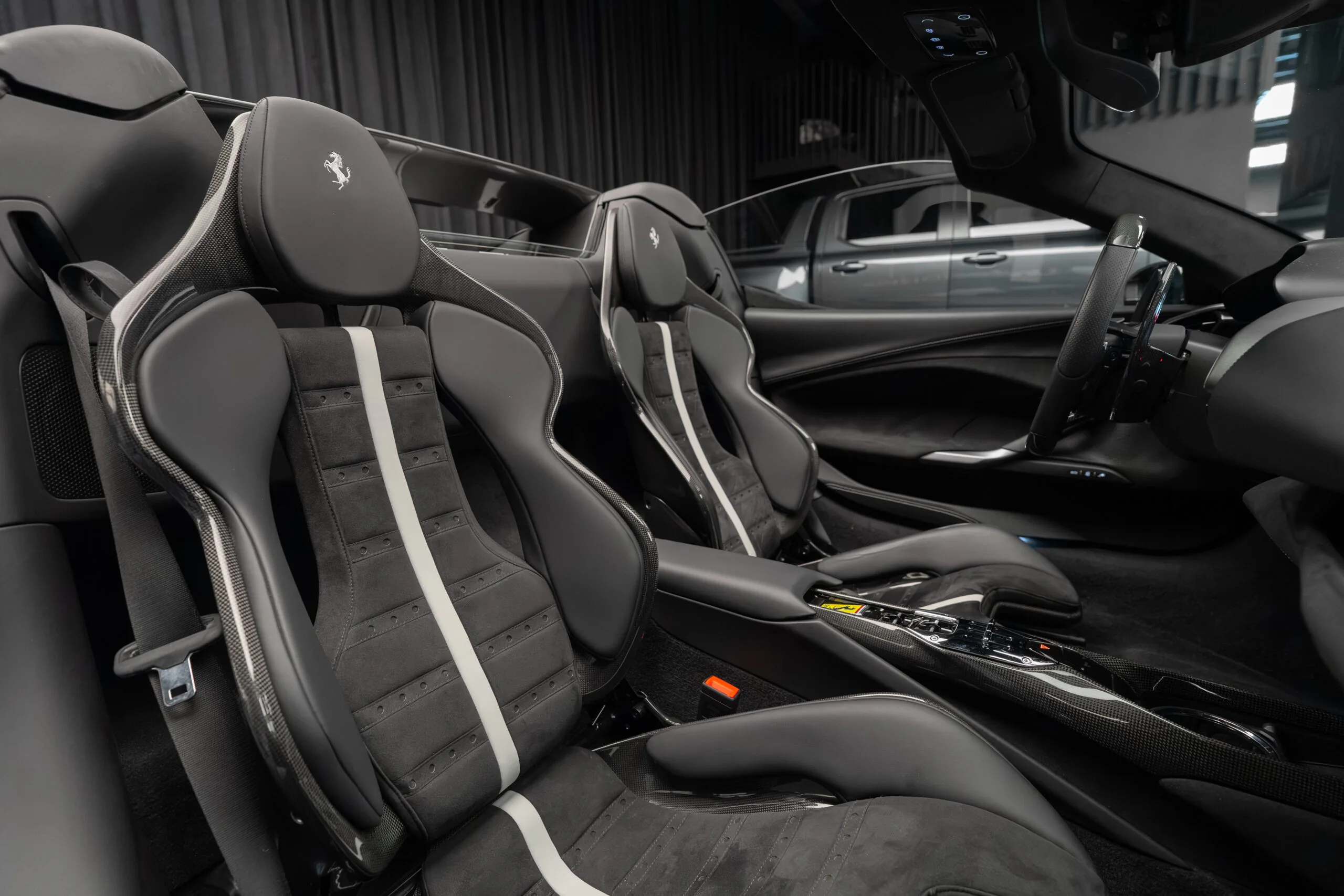 2025 Ferrari 296 GTS, 25/30