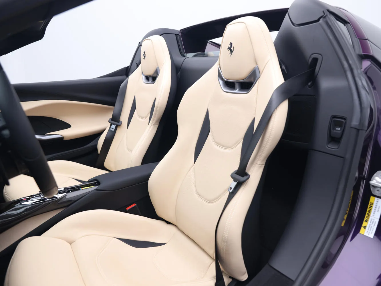 2025 Ferrari 296 GTS, 6/28