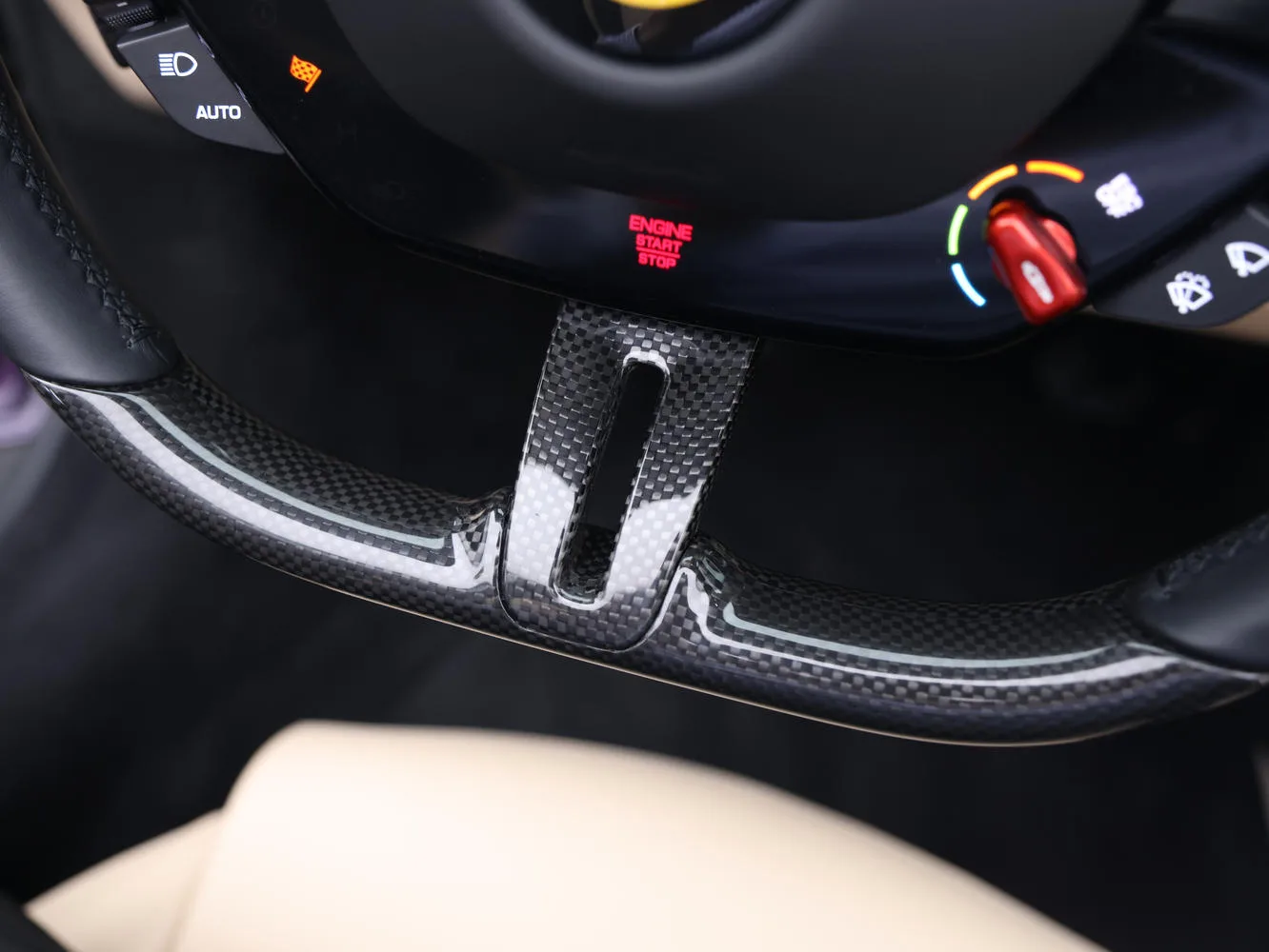 2025 Ferrari 296 GTS, 8/28