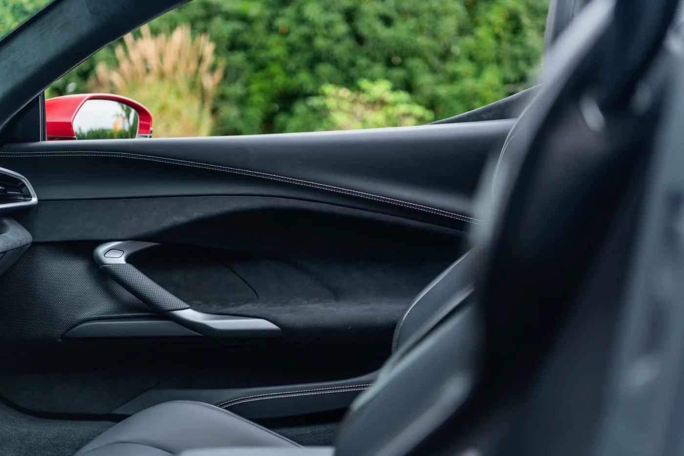 2025 Ferrari 296 GTS angeboten von einem Supersportwagenhändler in Gronau, Deutschland, Foto 21 von 25