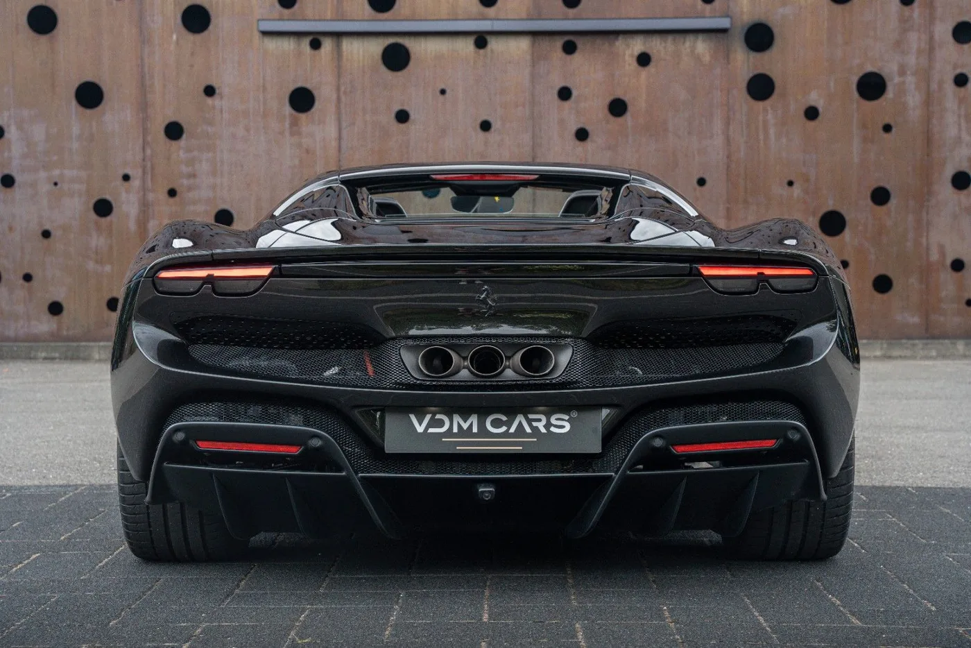 2025 Ferrari 296 GTS angeboten von einem Supersportwagenhändler in Gronau, Deutschland, Foto 5 von 25