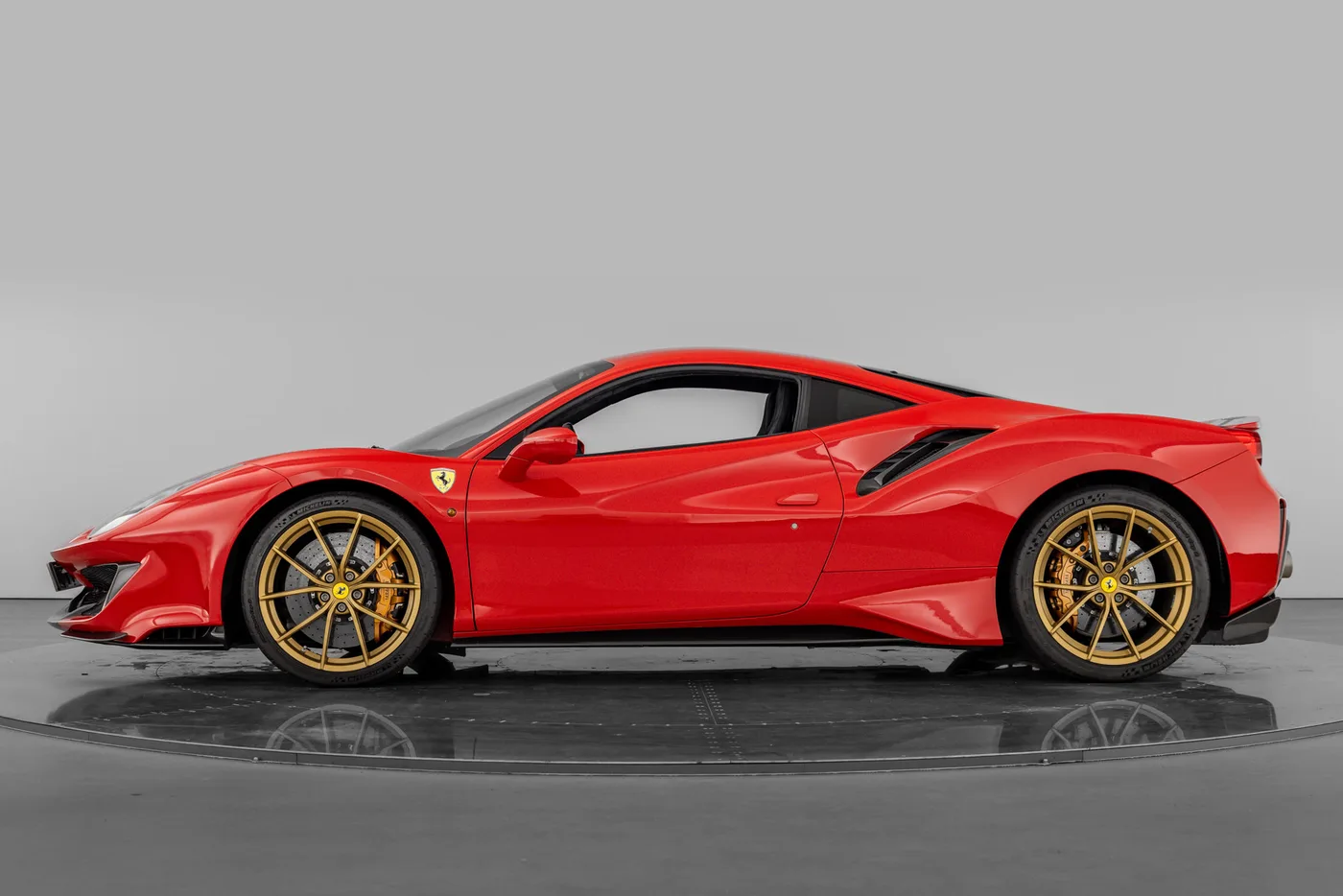 2025 Ferrari 488 Pista offered by a franchised dealer group in Hatfield, United Kingdom, photo 4 of 25