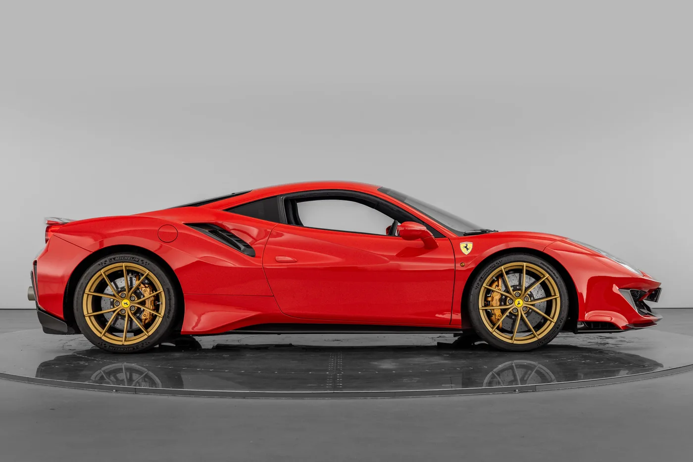 2025 Ferrari 488 Pista offered by a franchised dealer group in Hatfield, United Kingdom, photo 8 of 25
