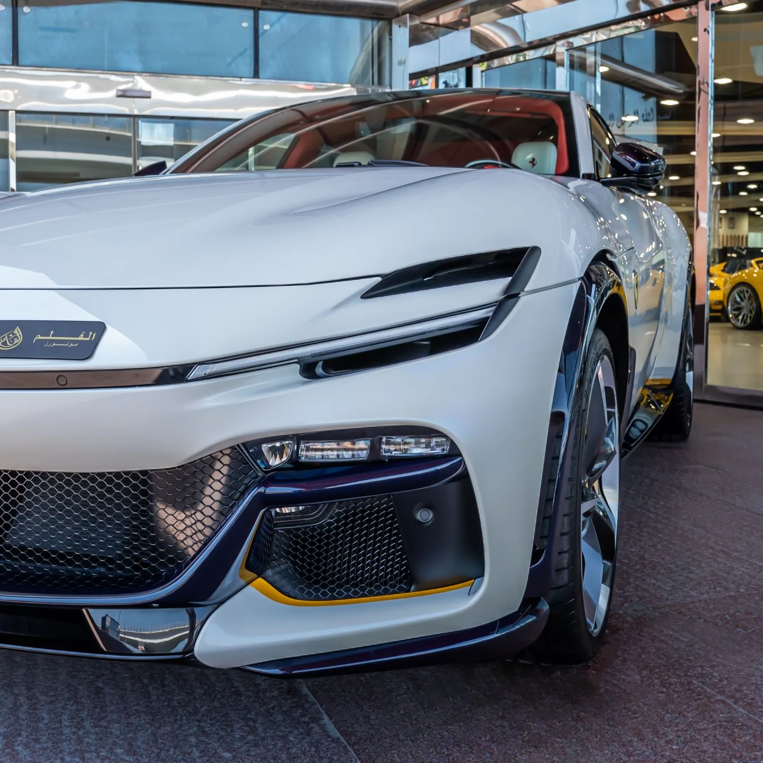 2025 Ferrari Purosangue angeboten von einem Fachhändler in Dubai, Vereinigte Arabische Emirate, Foto 6 von 21