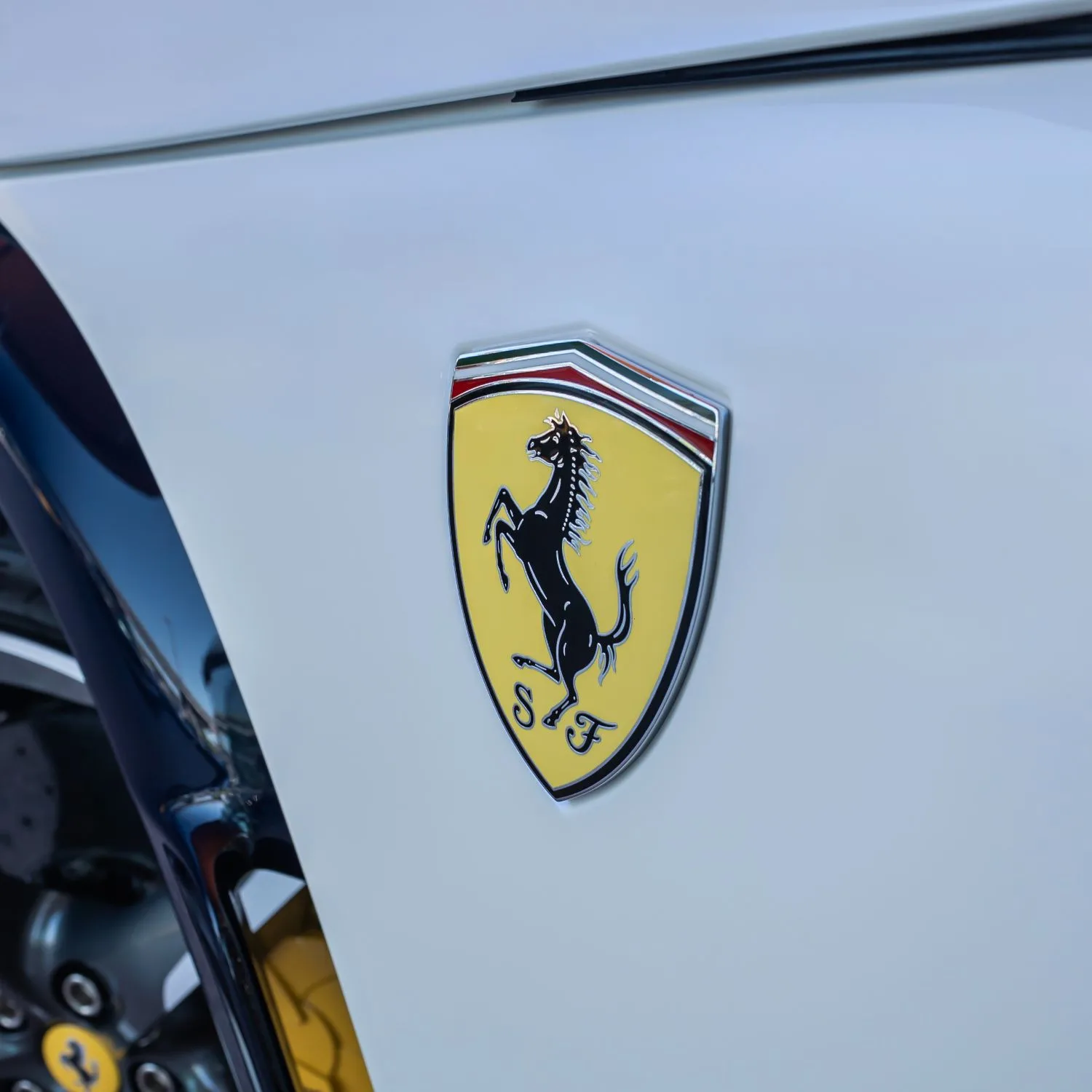 2025 Ferrari Purosangue angeboten von einem Fachhändler in Dubai, Vereinigte Arabische Emirate, Foto 19 von 21