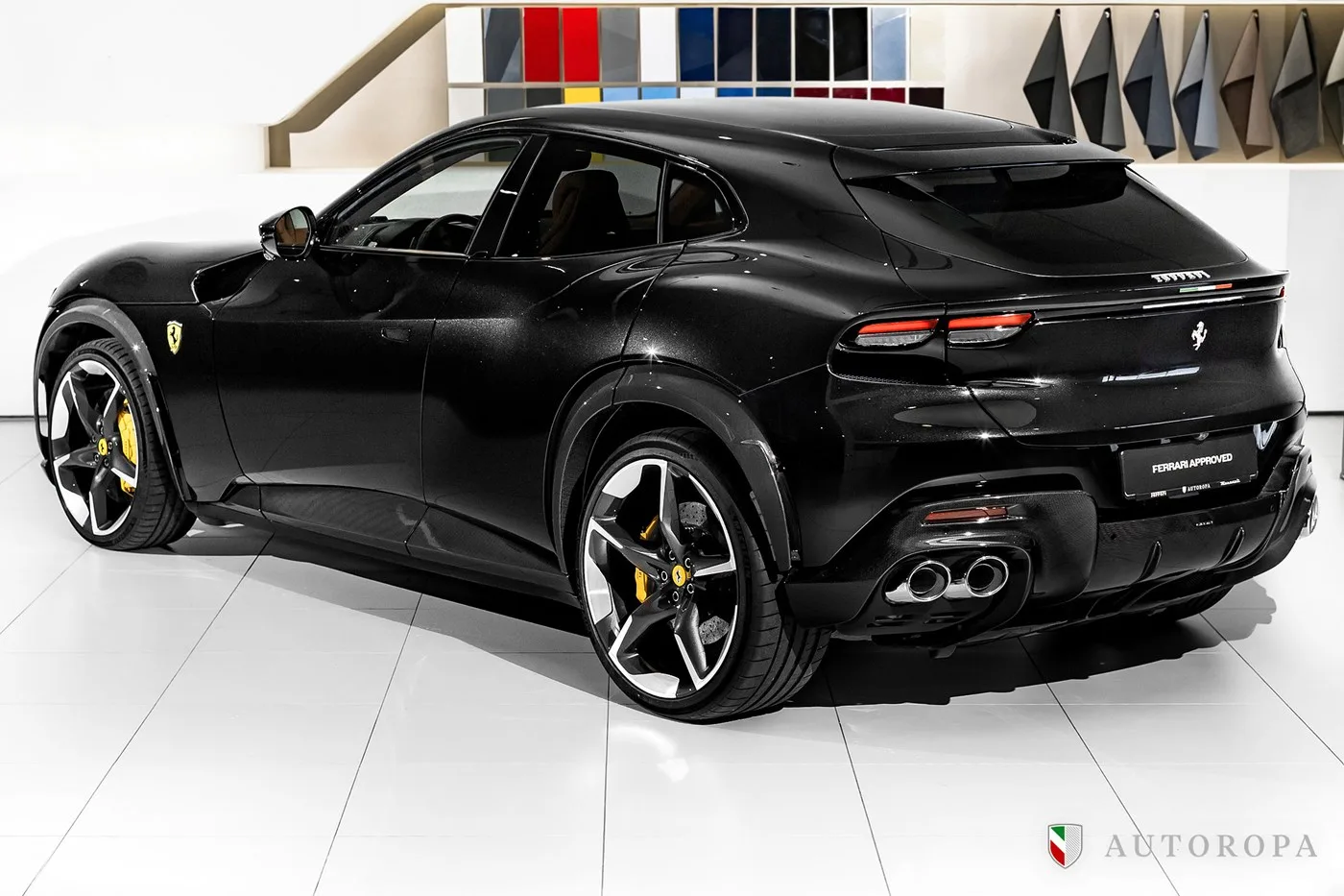 2025 Ferrari Purosangue angeboten von einem offiziellen Ferrari und Maserati-Vertragshändler in Arlöv, Schweden, Foto 4 von 10