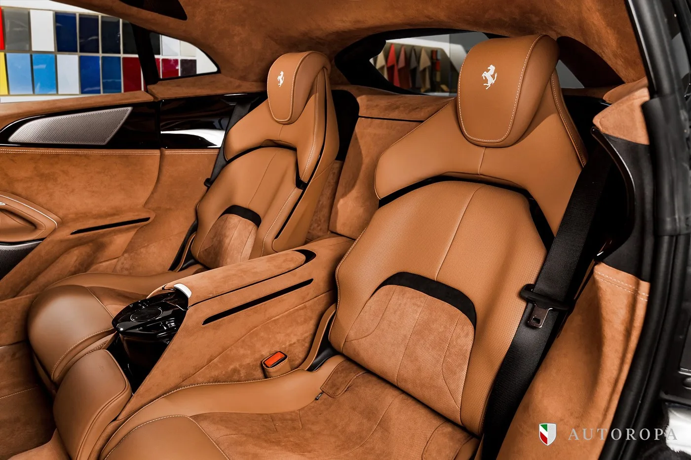 2025 Ferrari Purosangue angeboten von einem offiziellen Ferrari und Maserati-Vertragshändler in Arlöv, Schweden, Foto 9 von 10