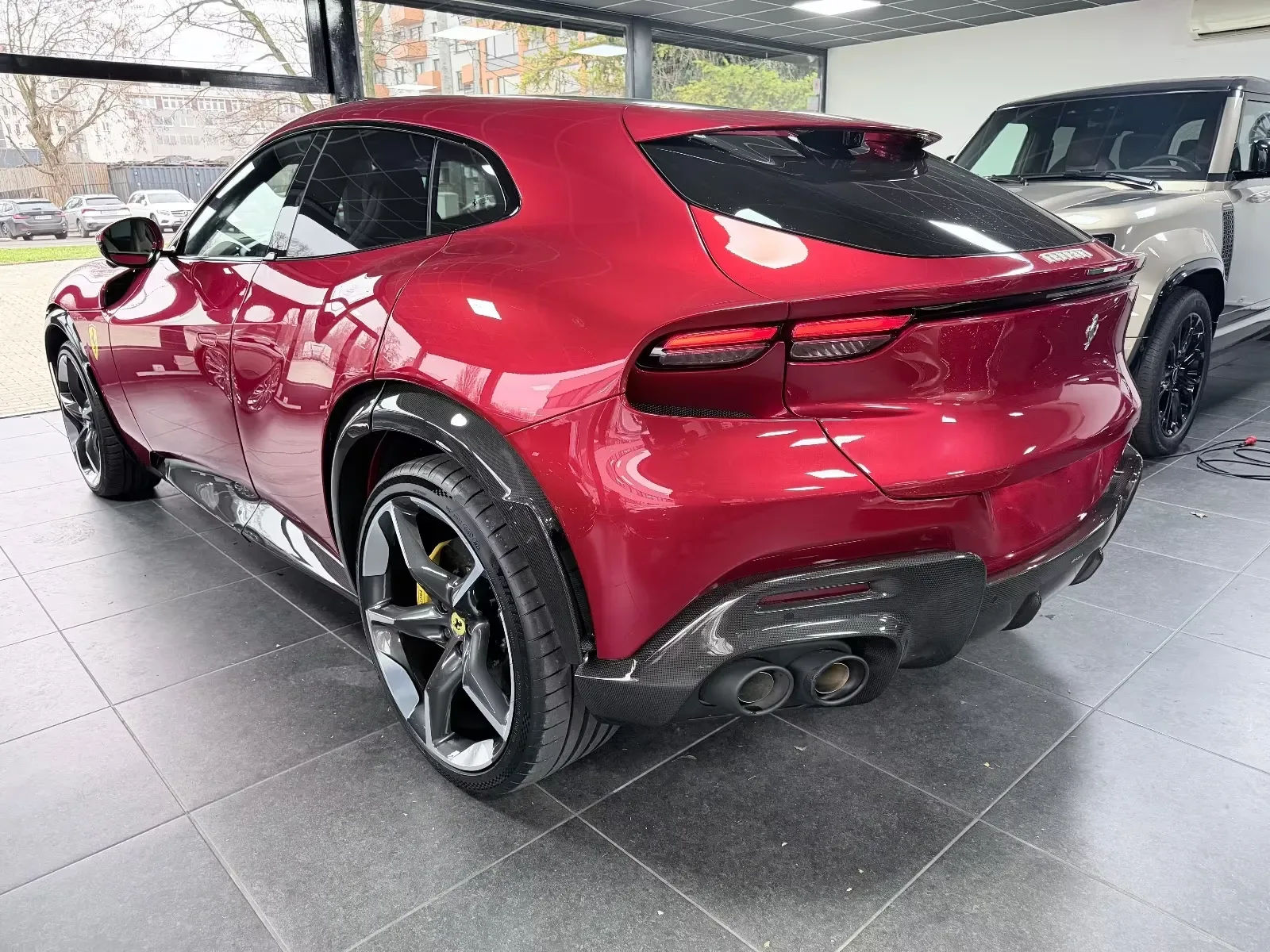 2025 Ferrari Purosangue, 6/24