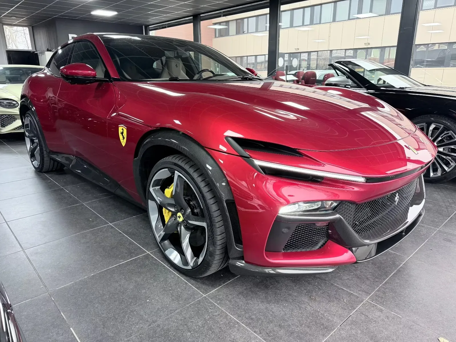 2025 Ferrari Purosangue, 7/24