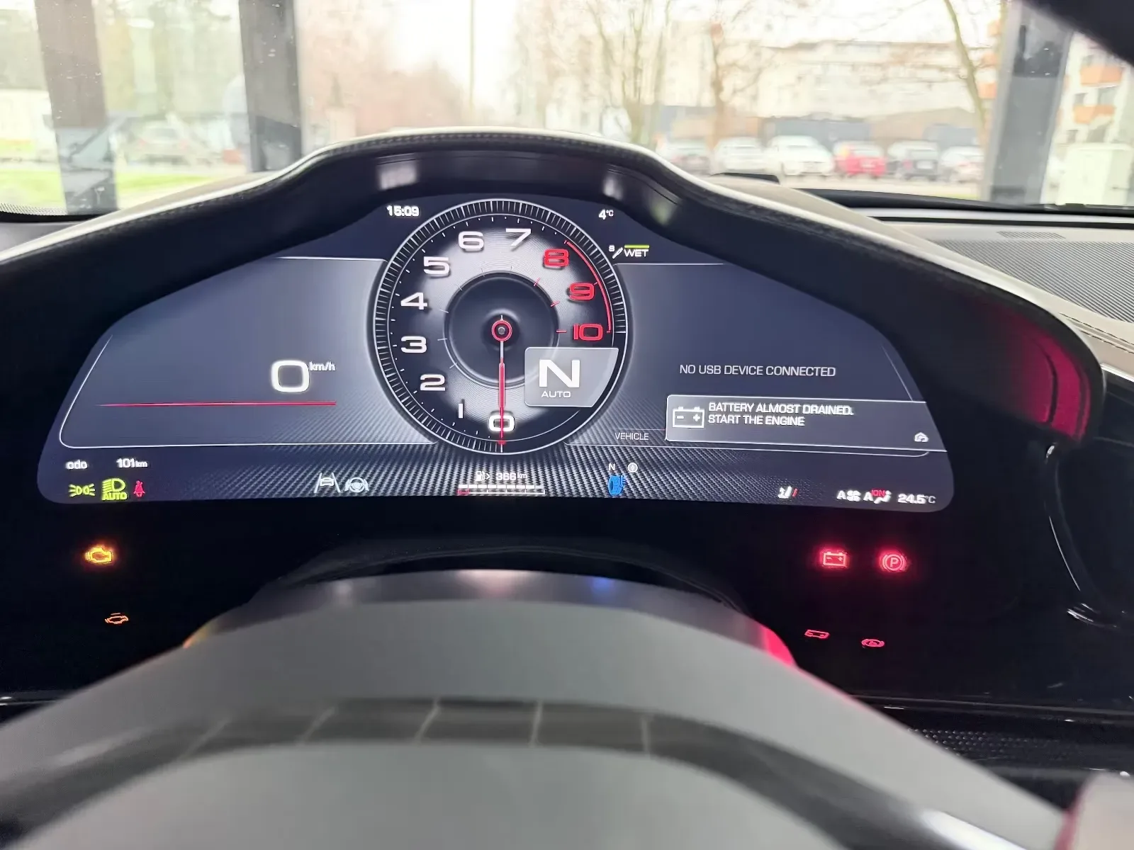 2025 Ferrari Purosangue, 18/24