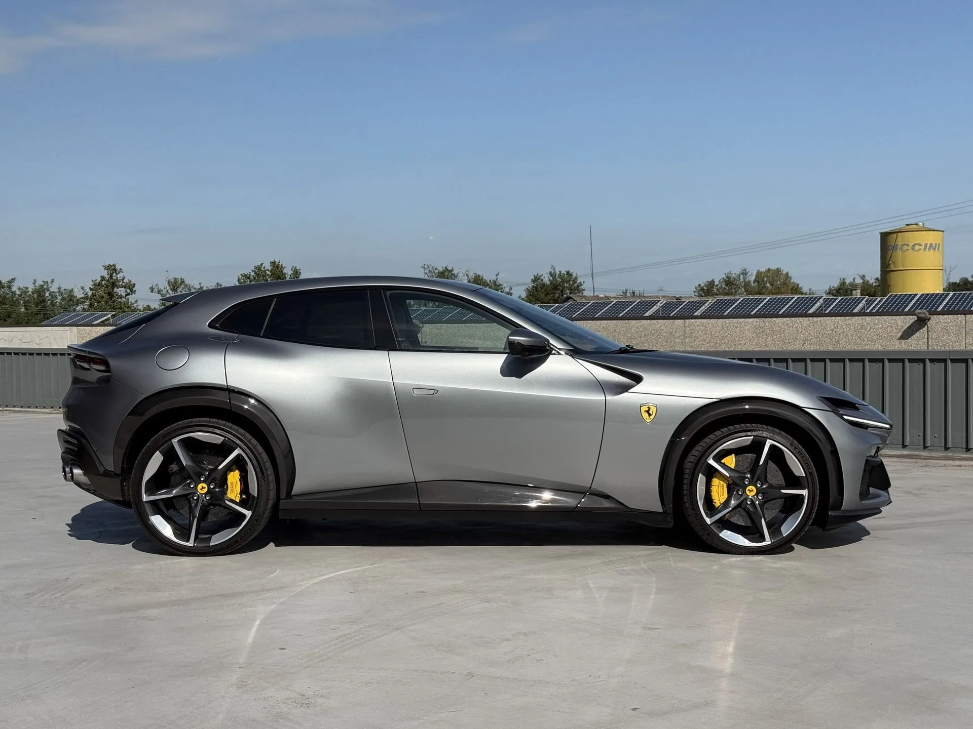 2025 Ferrari Purosangue, 5/15
