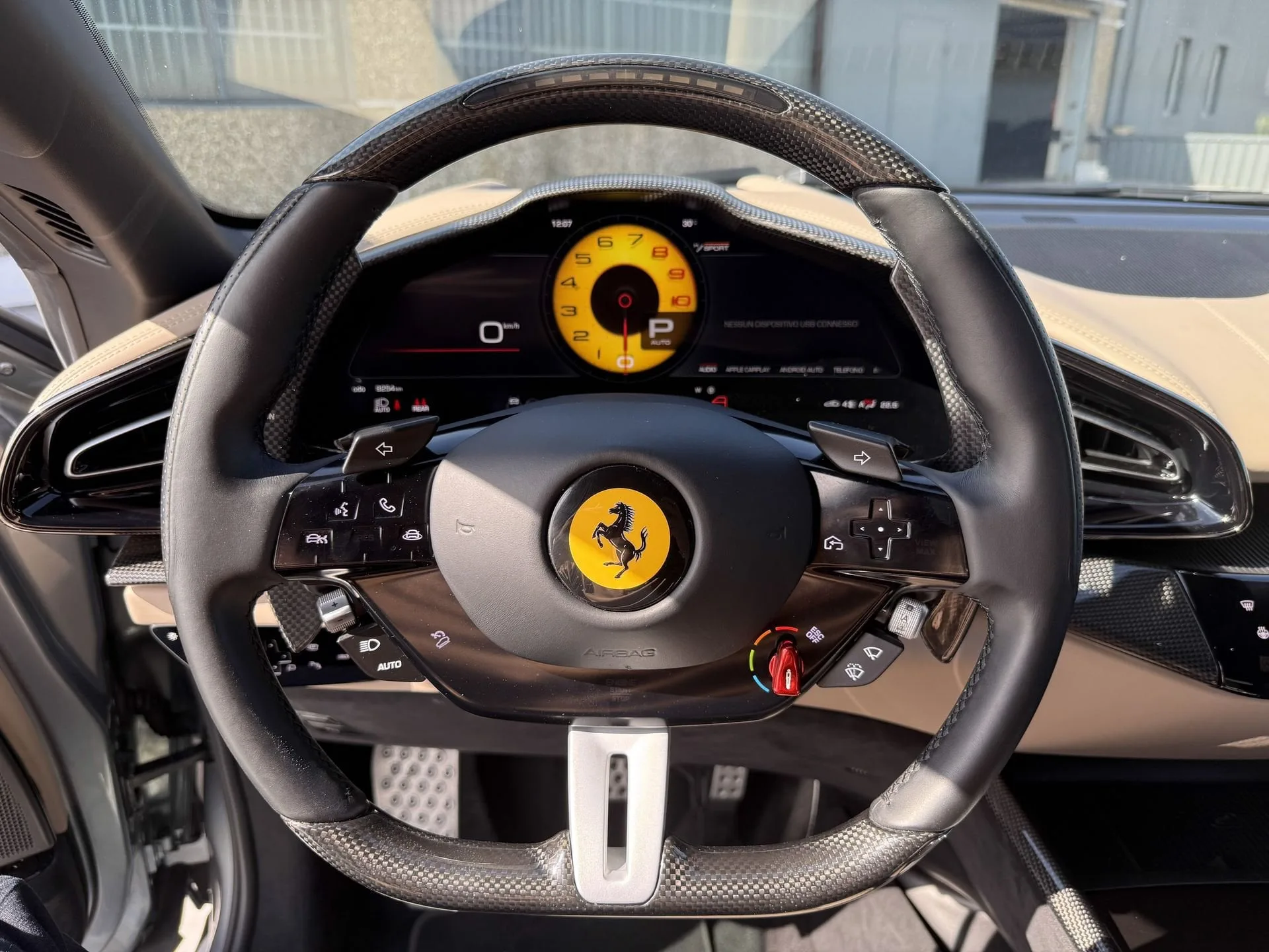 2025 Ferrari Purosangue, 15/15