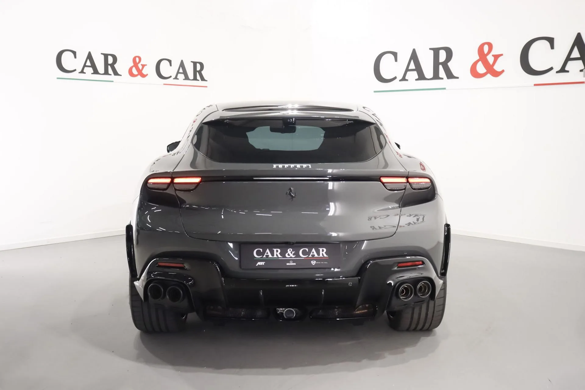 2025 Ferrari Purosangue, 4/26