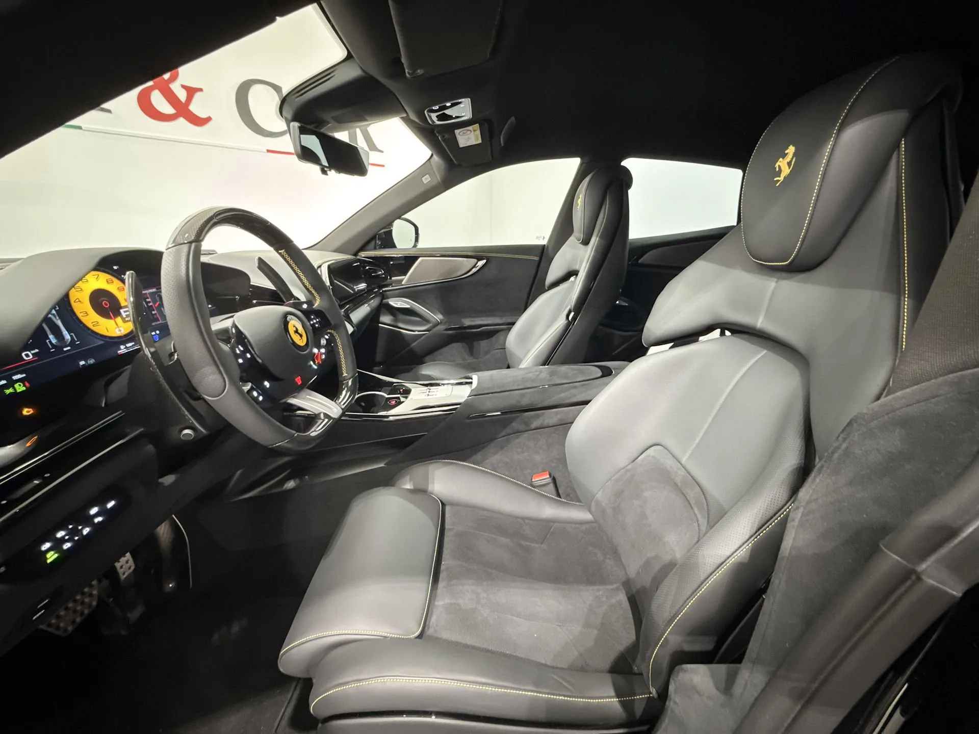 2025 Ferrari Purosangue, 15/26