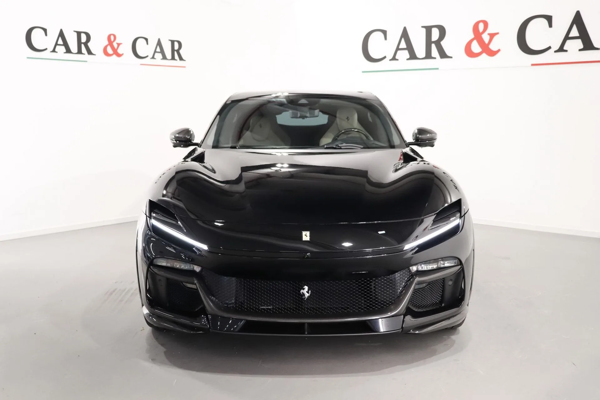 2025 Ferrari Purosangue, 3/24