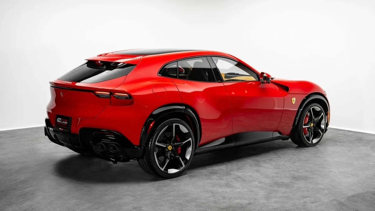 2025 Ferrari Purosangue angeboten von einem Fachhändler in Dubai, Vereinigte Arabische Emirate, Foto 3 von 25