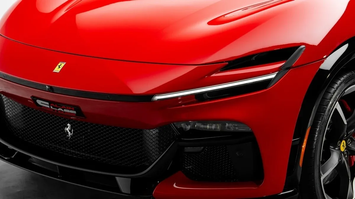 2025 Ferrari Purosangue angeboten von einem Fachhändler in Dubai, Vereinigte Arabische Emirate, Foto 7 von 25
