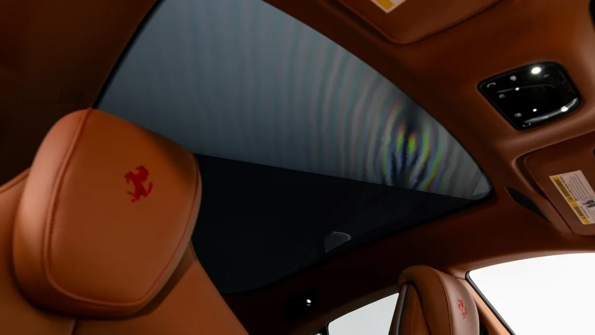 2025 Ferrari Purosangue angeboten von einem Fachhändler in Dubai, Vereinigte Arabische Emirate, Foto 22 von 25