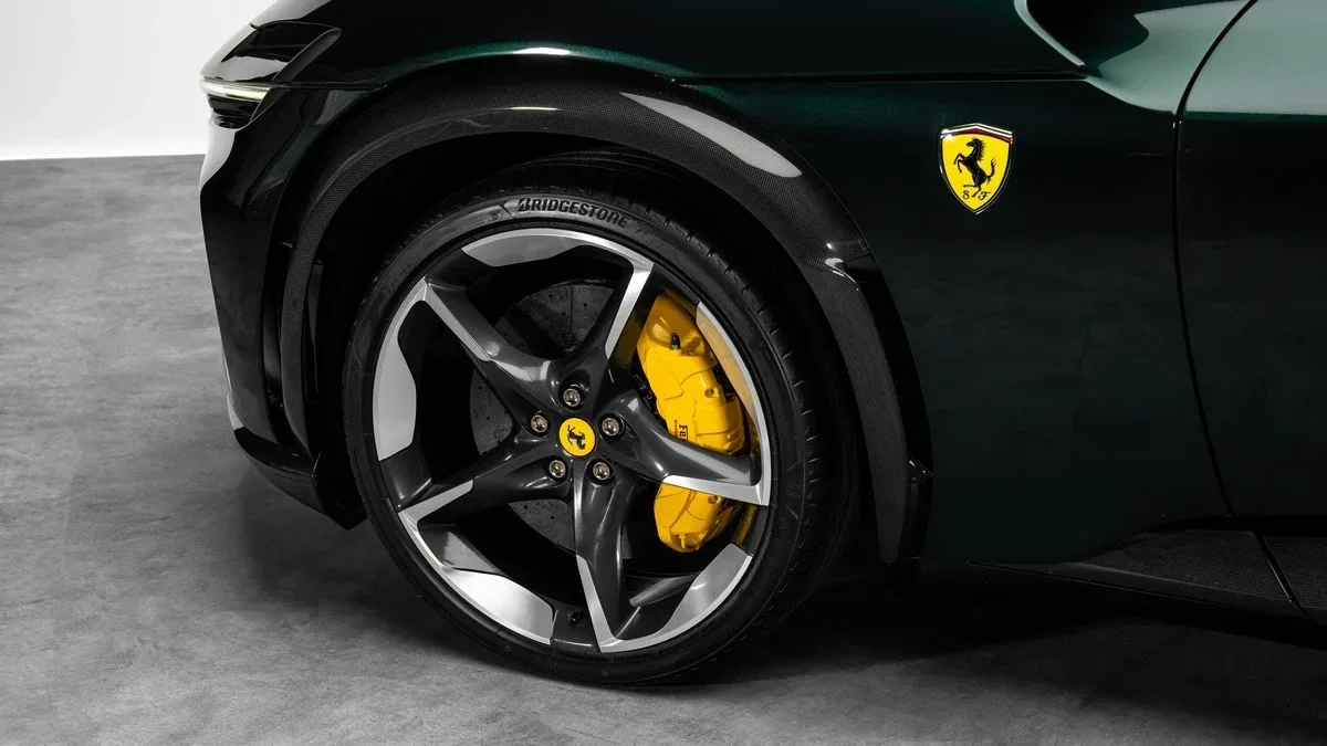 2025 Ferrari Purosangue, 8/29