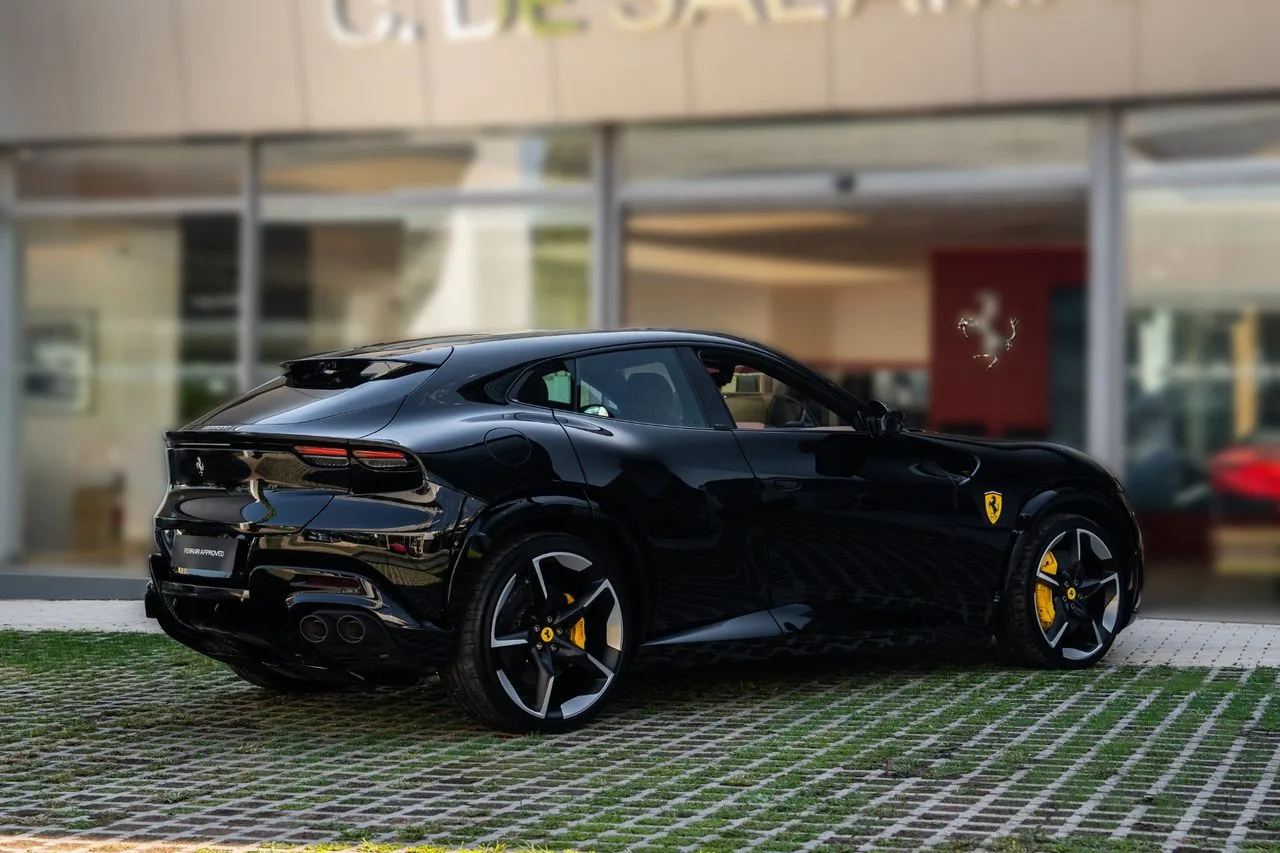 2025 Ferrari Purosangue, 8/30