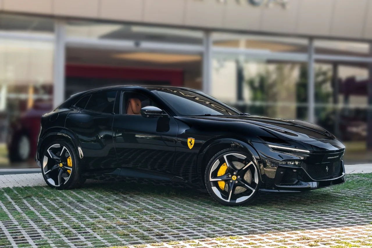 2025 Ferrari Purosangue, 10/30