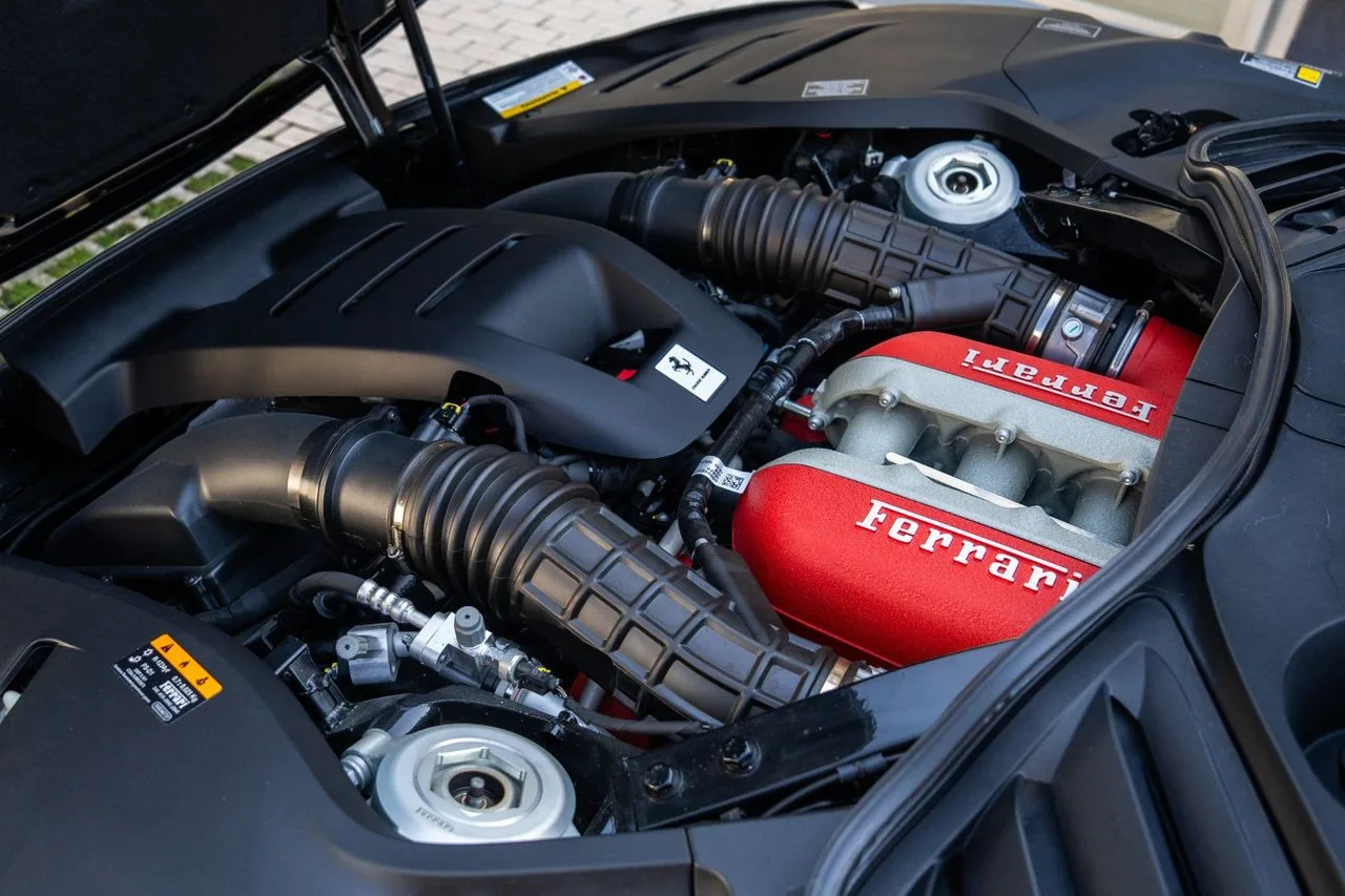 2025 Ferrari Purosangue, 17/30