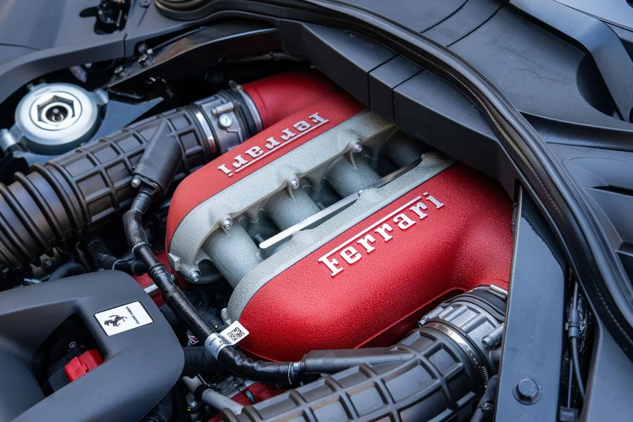 2025 Ferrari Purosangue, 18/30