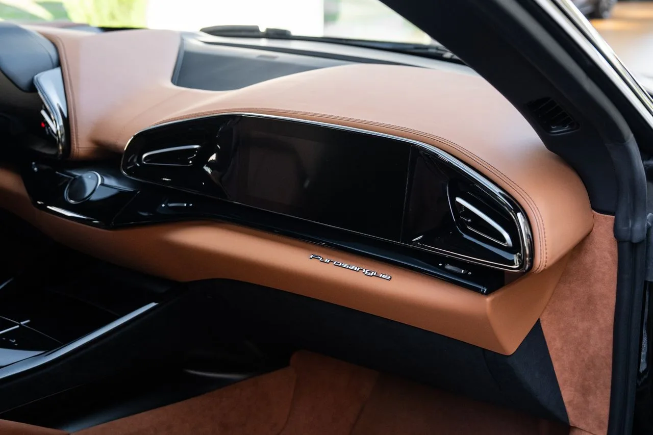 2025 Ferrari Purosangue, 29/30