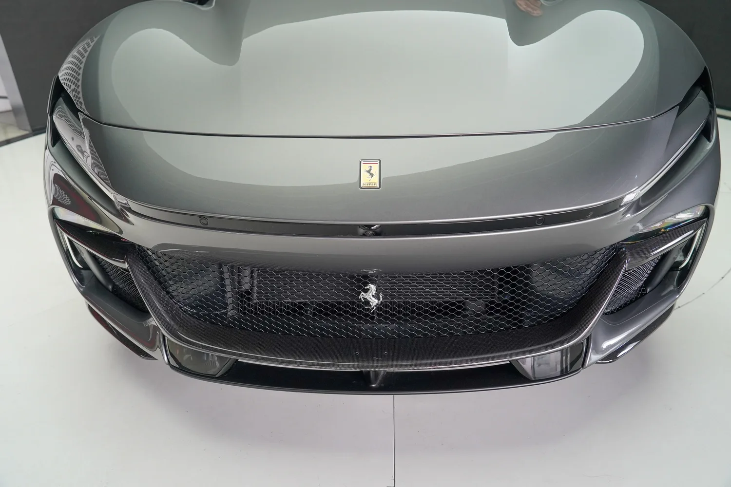 2025 Ferrari Purosangue, 2/20