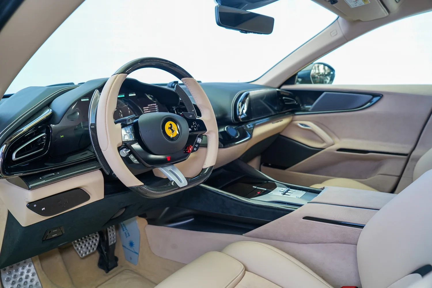 2025 Ferrari Purosangue, 12/14