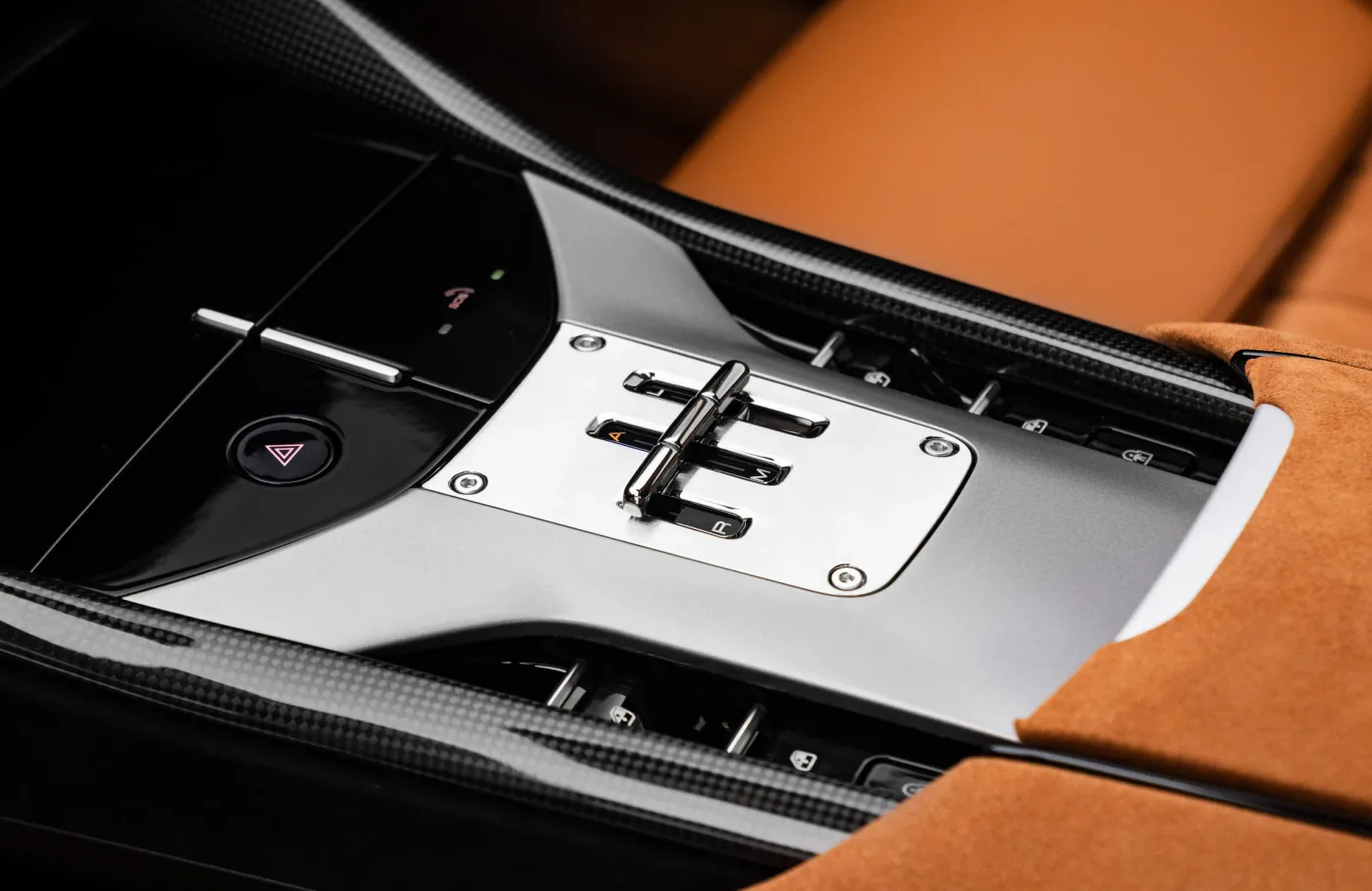2025 Ferrari Purosangue angeboten von einem Fachhändler in Dubai, Vereinigte Arabische Emirate, Foto 9 von 10
