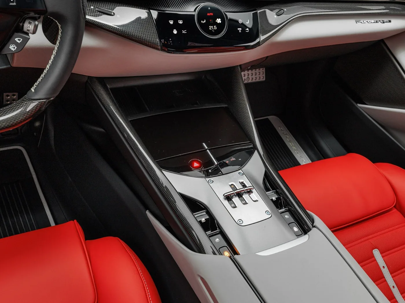 2025 Ferrari Purosangue angeboten von einem Fachhändler in Böblingen, Deutschland, Foto 13 von 15