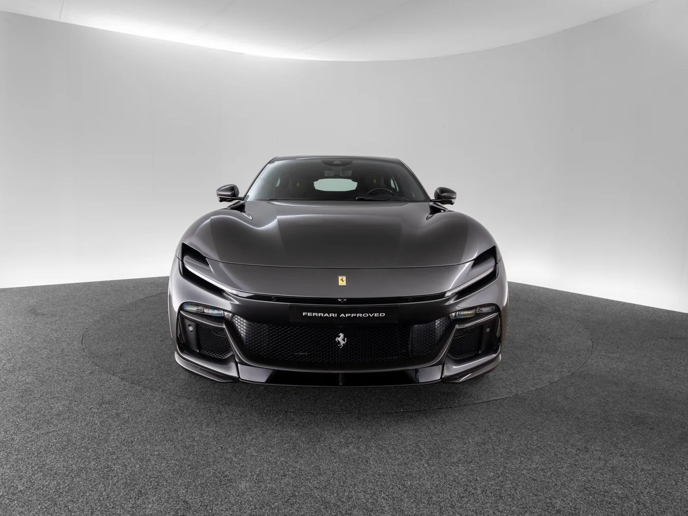 2025 Ferrari Purosangue angeboten von einem Fachhändler in Singen, Deutschland, Foto 2 von 15