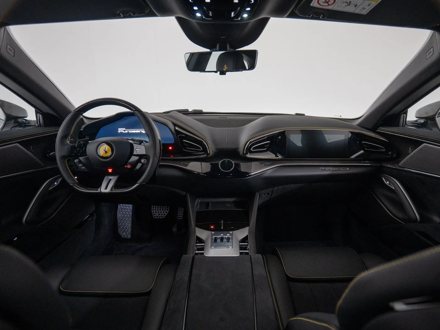 2025 Ferrari Purosangue angeboten von einem Fachhändler in Singen, Deutschland, Foto 9 von 15