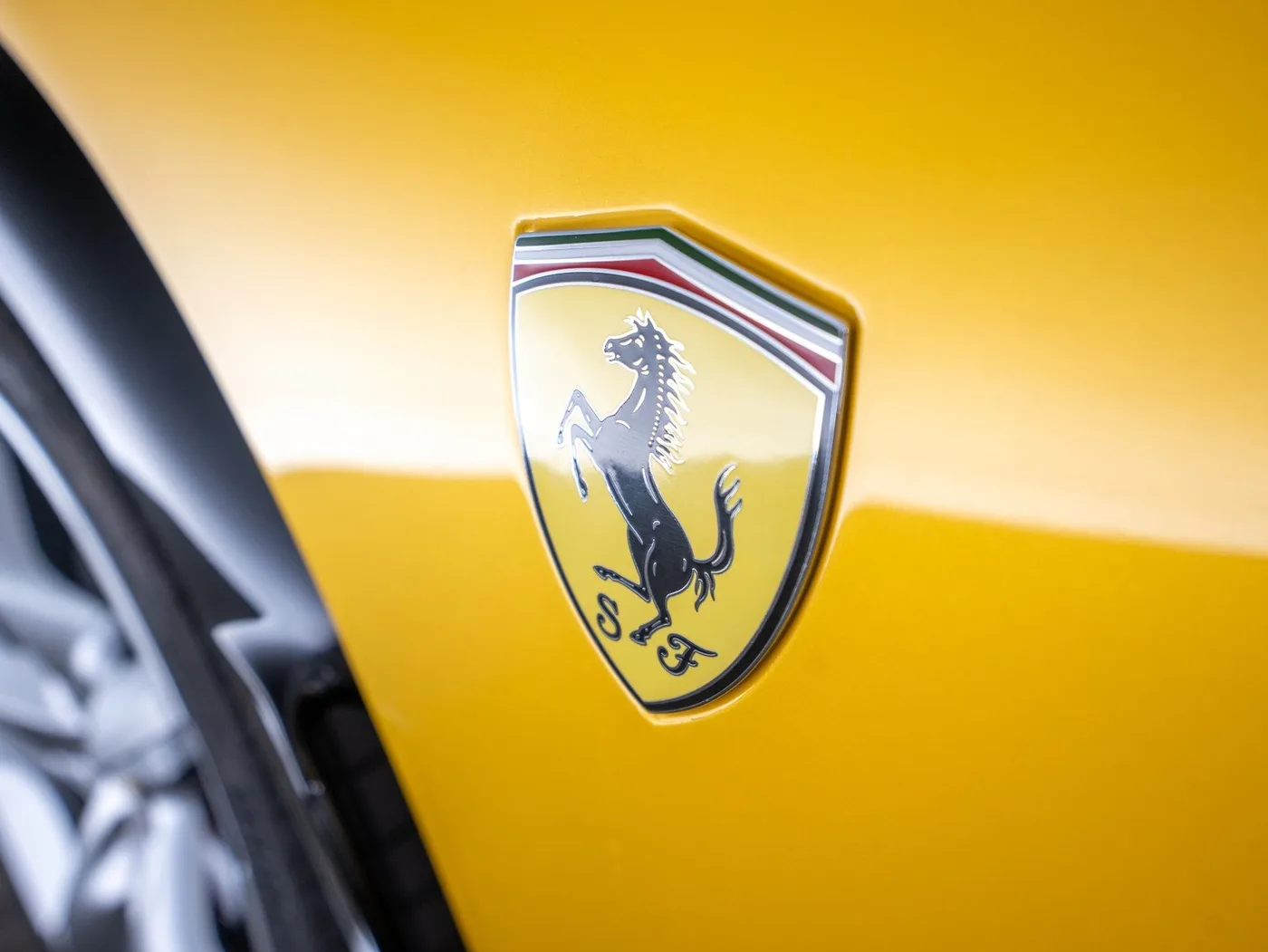 2025 Ferrari Purosangue angeboten von einem Fachhändler in Singen, Deutschland, Foto 12 von 15