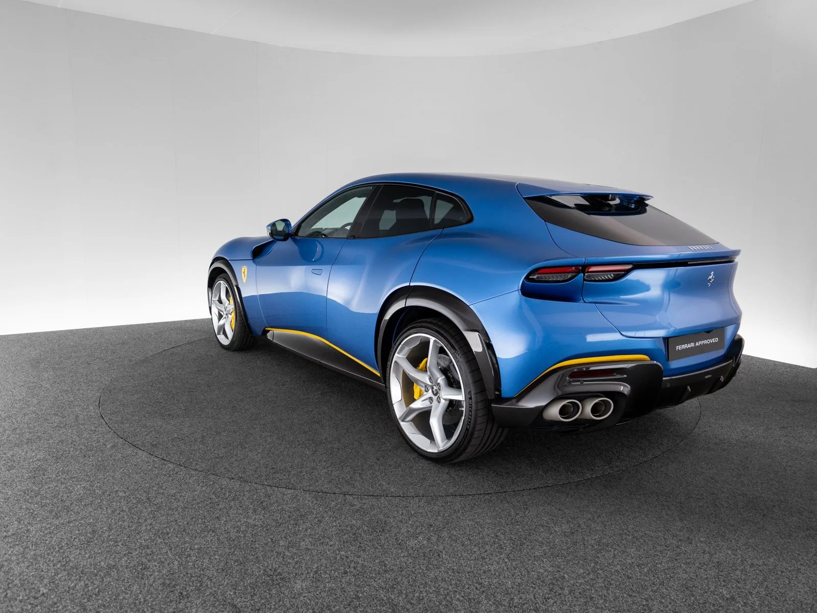 2025 Ferrari Purosangue, 7/30