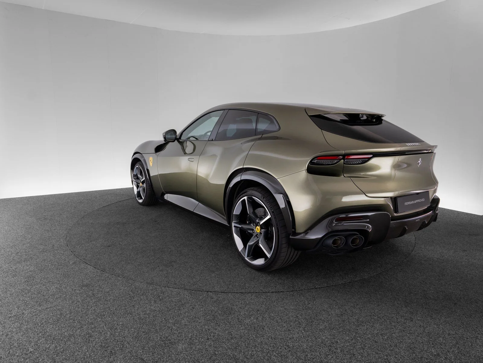 2025 Ferrari Purosangue, 7/30