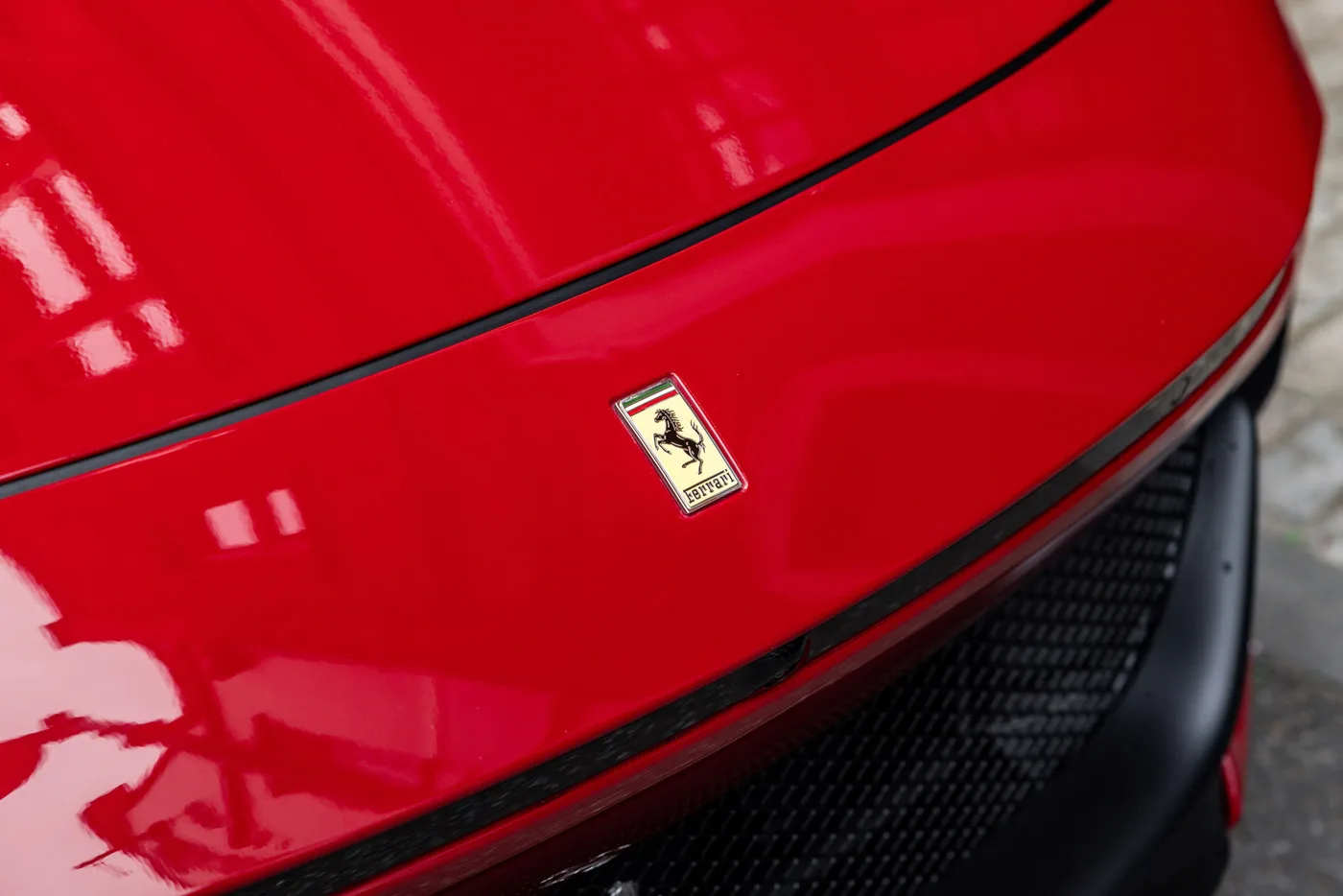 2025 Ferrari Purosangue angeboten von einer Vertragshändlergruppe in Mayfair, Vereinigtes Königreich, Foto 10 von 25