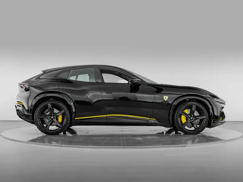 2025 Ferrari Purosangue, 4/30