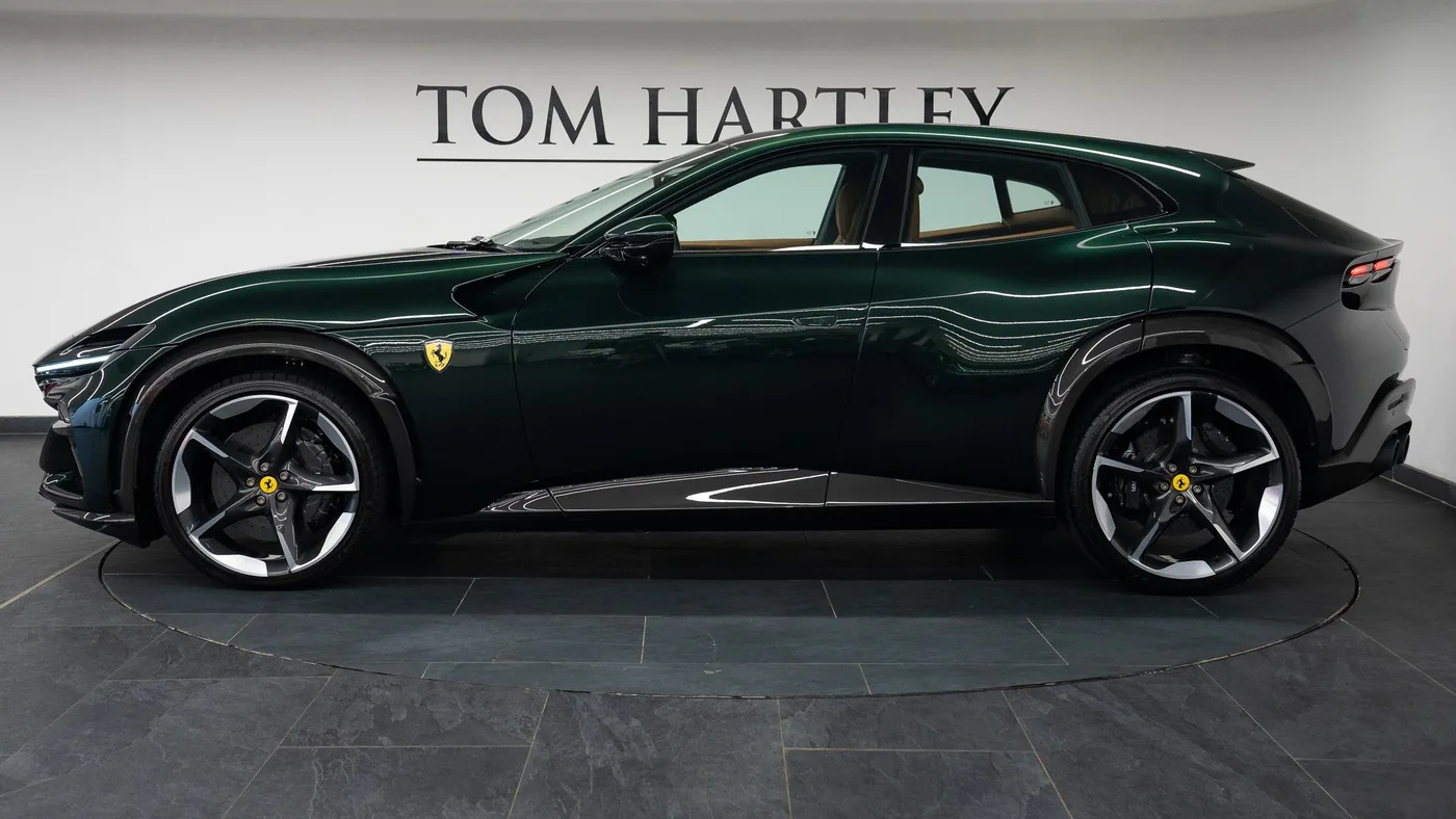 2025 Ferrari Purosangue offered by a specialist dealer in Swadlincote, United Kingdom, photo 2 of 15