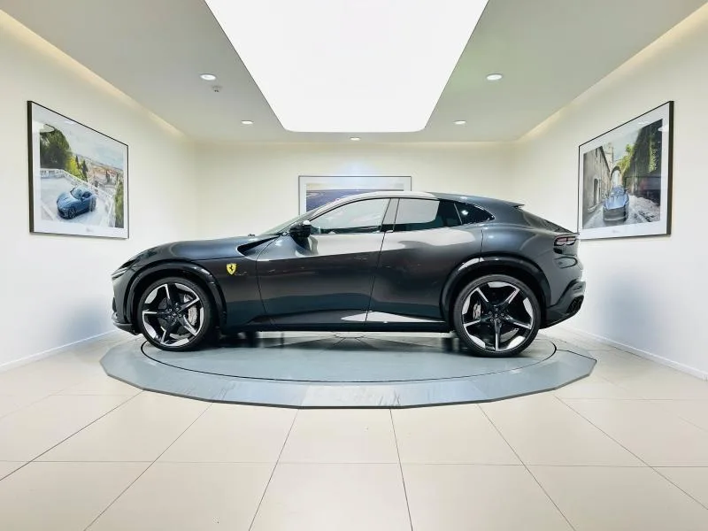 2025 Ferrari Purosangue, 5/20