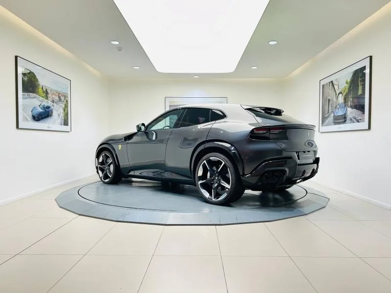 2025 Ferrari Purosangue, 8/20