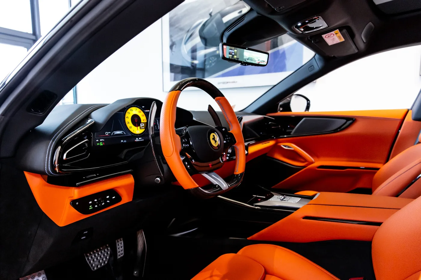 2025 Ferrari Purosangue proposée par un concessionnaire spécialisé à Hengelo, Pays-Bas, photo 5 sur 15
