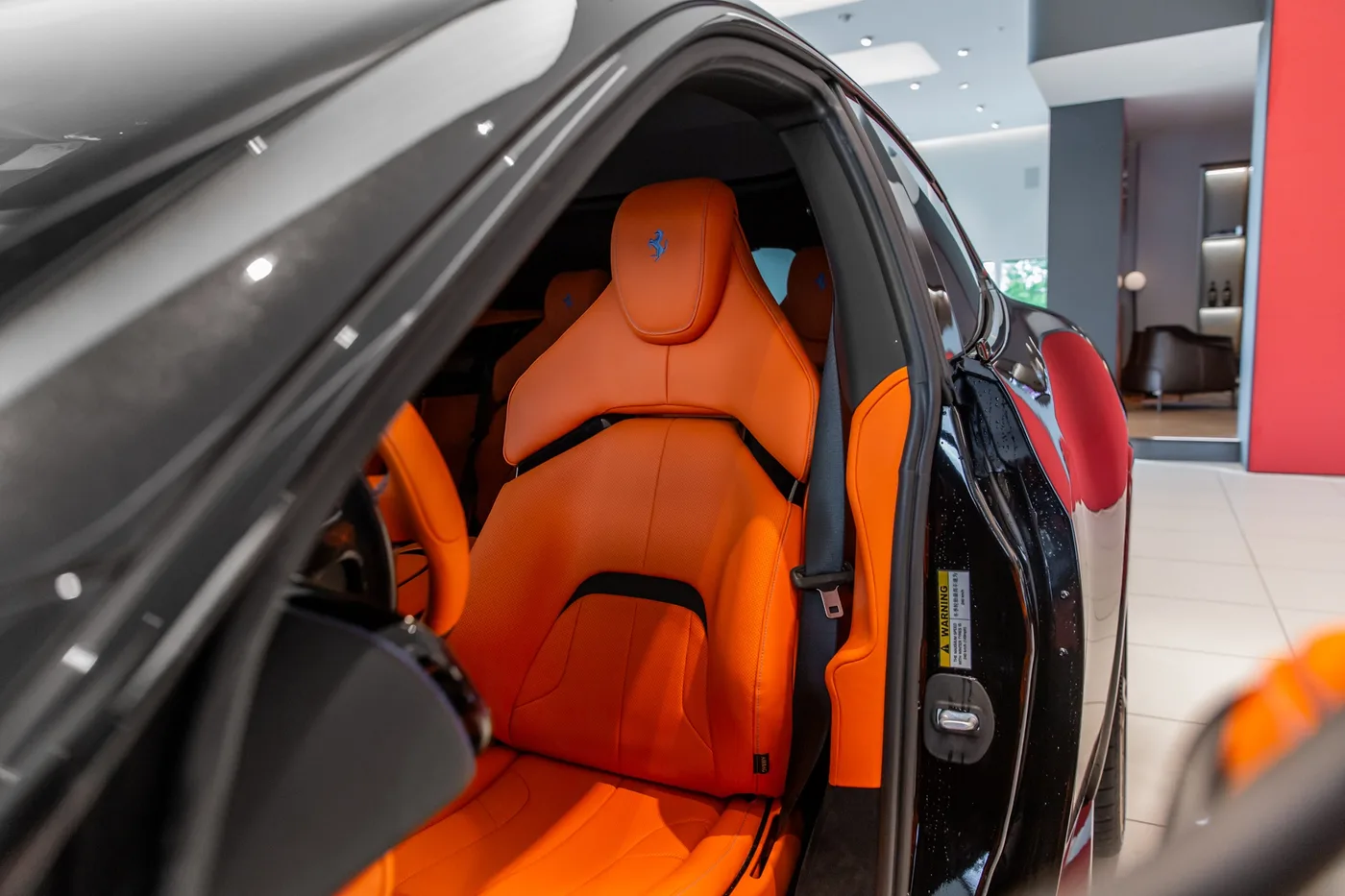 2025 Ferrari Purosangue proposée par un concessionnaire spécialisé à Hengelo, Pays-Bas, photo 13 sur 15